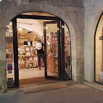 �ric NONN chez Parfeuille boutique � Uz�s